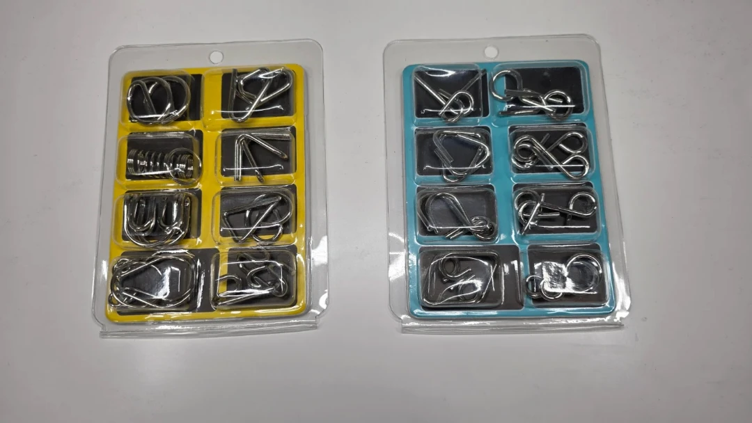 Set of 8 brain teaser