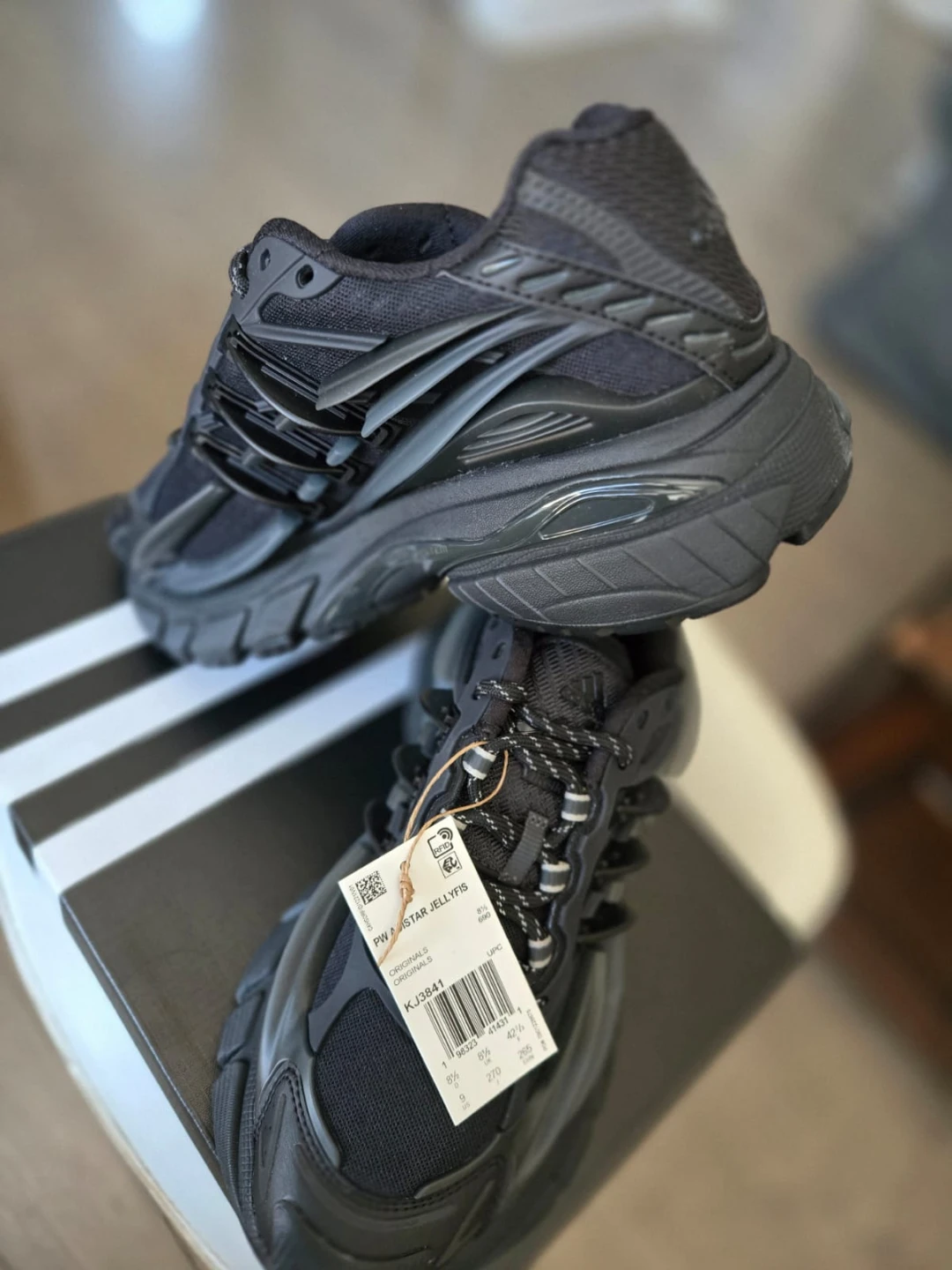 Adidas PW STAR JELLYFIS black sneakers - photo 2