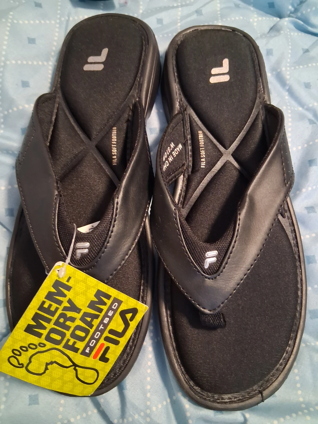 Nike Dual Fusion Running Shoes & Fila Memory Foam Flip Flops - photo 2