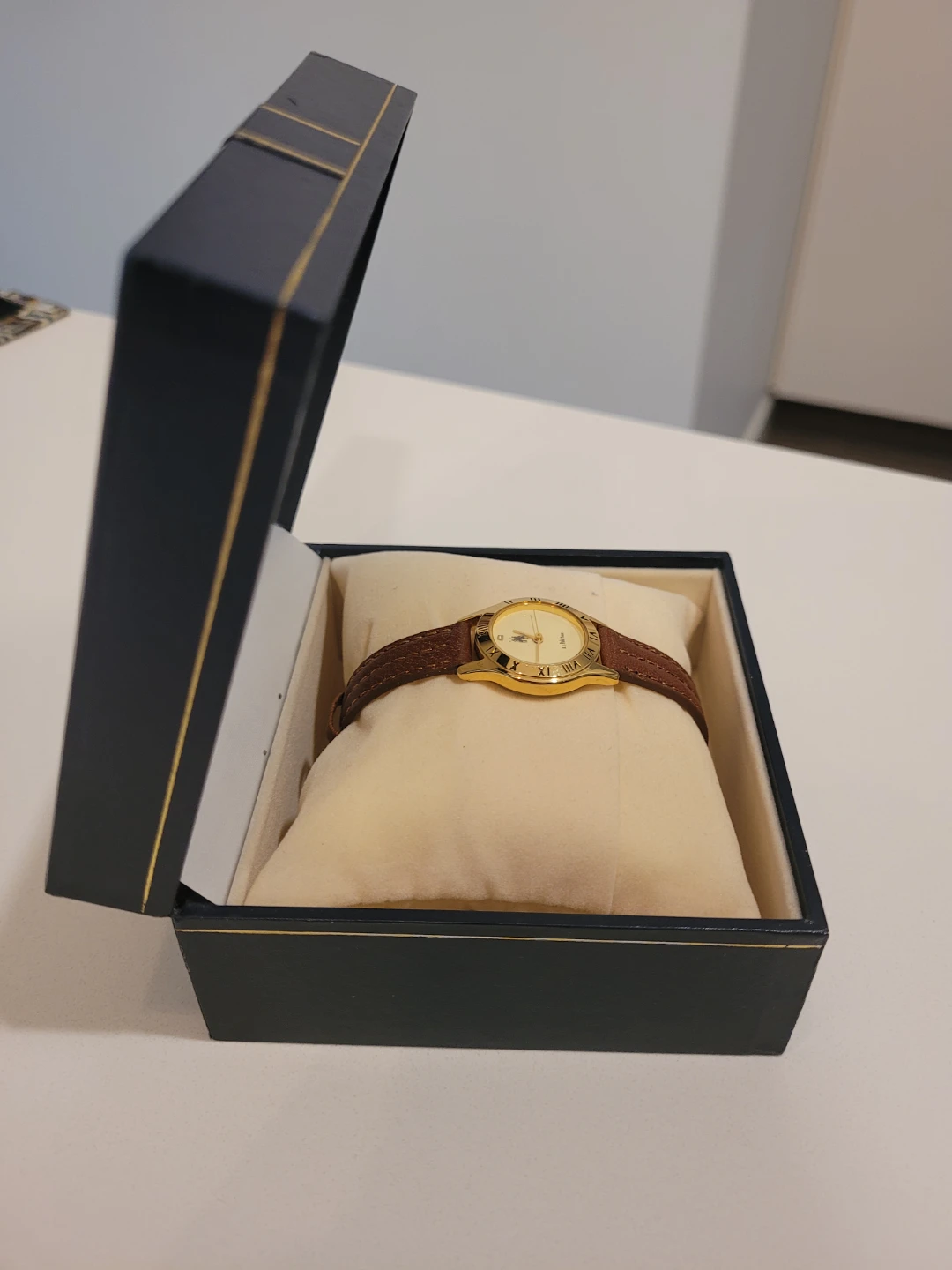 Royal Queen's Polo Team Watch with Brown Leather Strap - photo 4