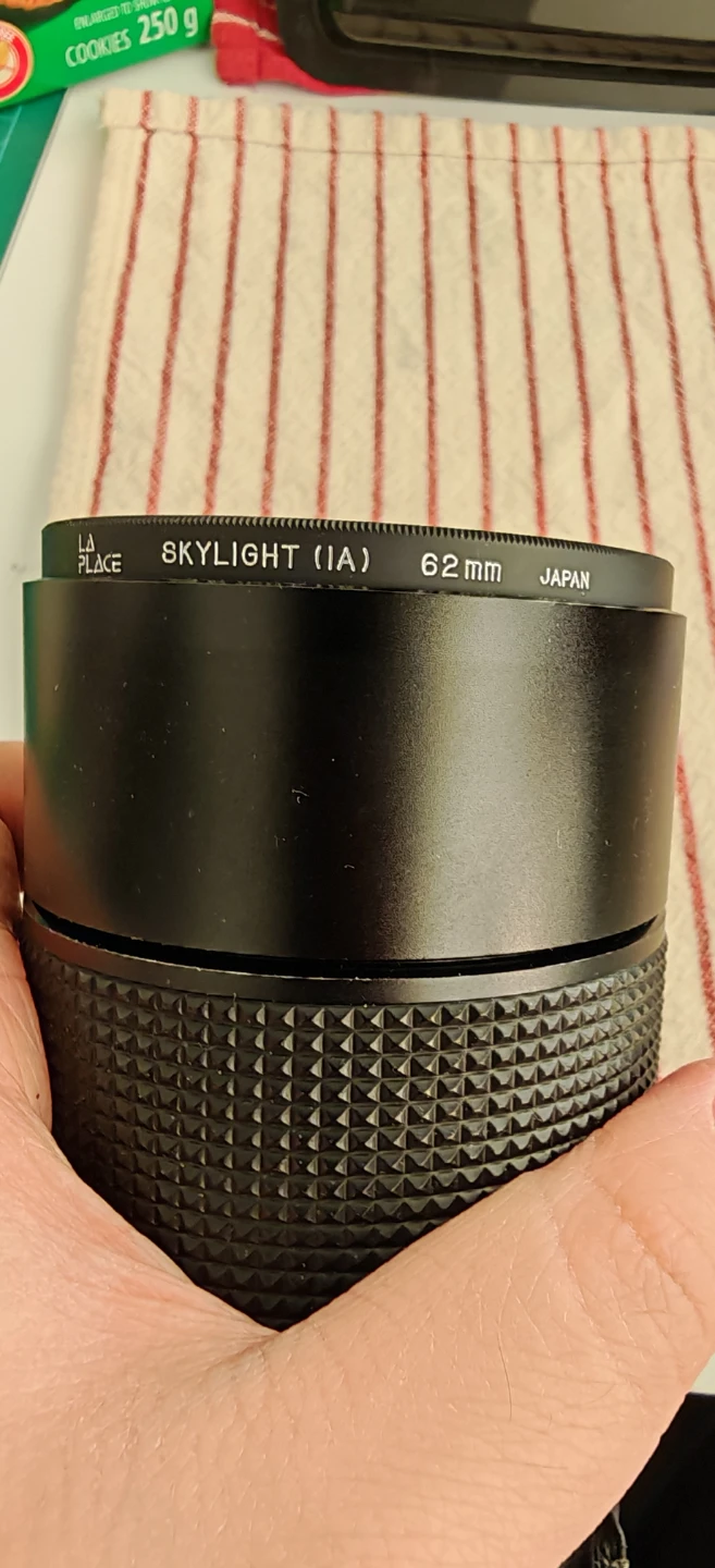 Vivitar Auto Telephoto 200mm 1:3.5 Lens with Filter (O-OM Mount) - photo 3