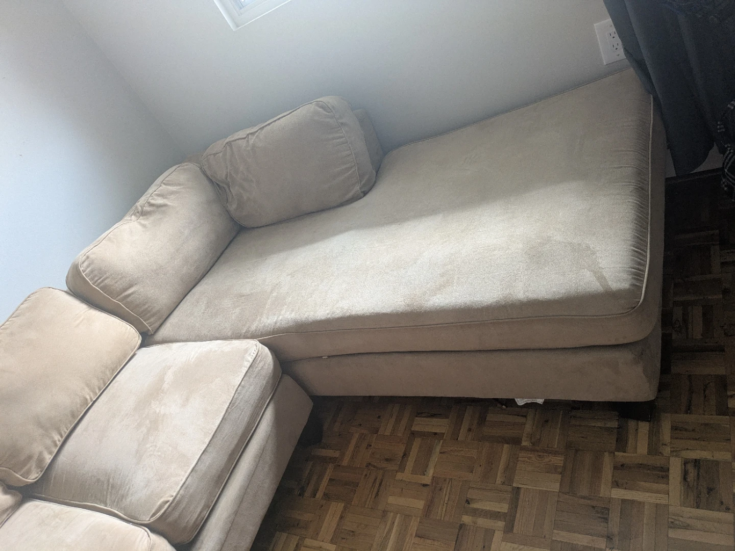 Light Beige Sectional Sofa - photo 3