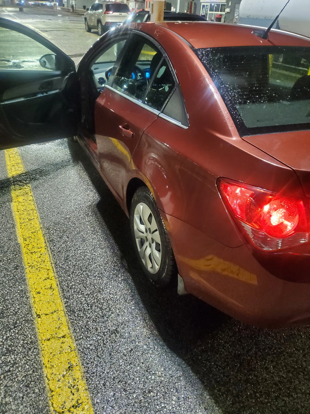 Chevrolet Cruze Sedan - photo 4