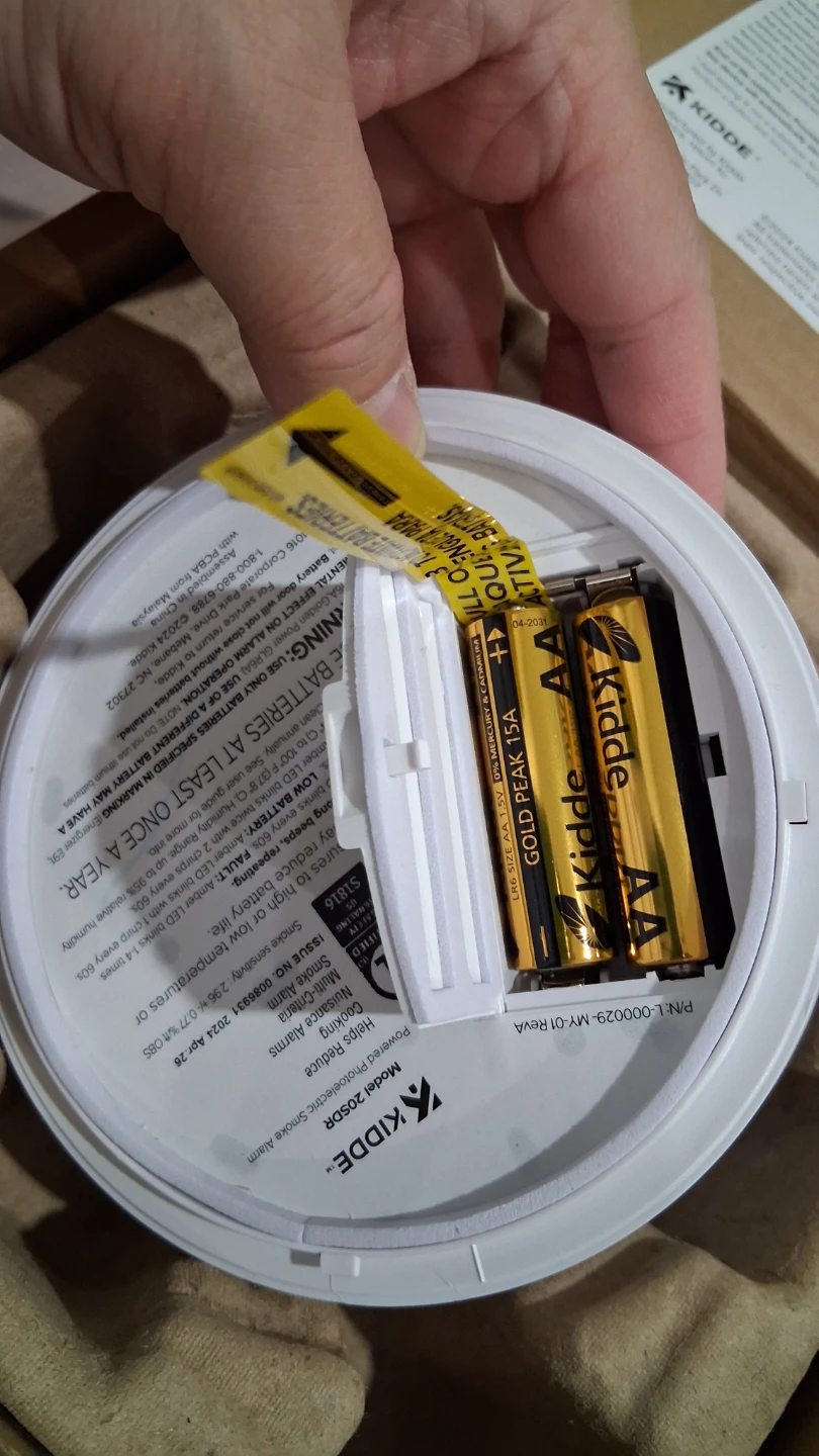 Smoke Alarm, 10-Year Battery Powered Included, NEW - photo 5