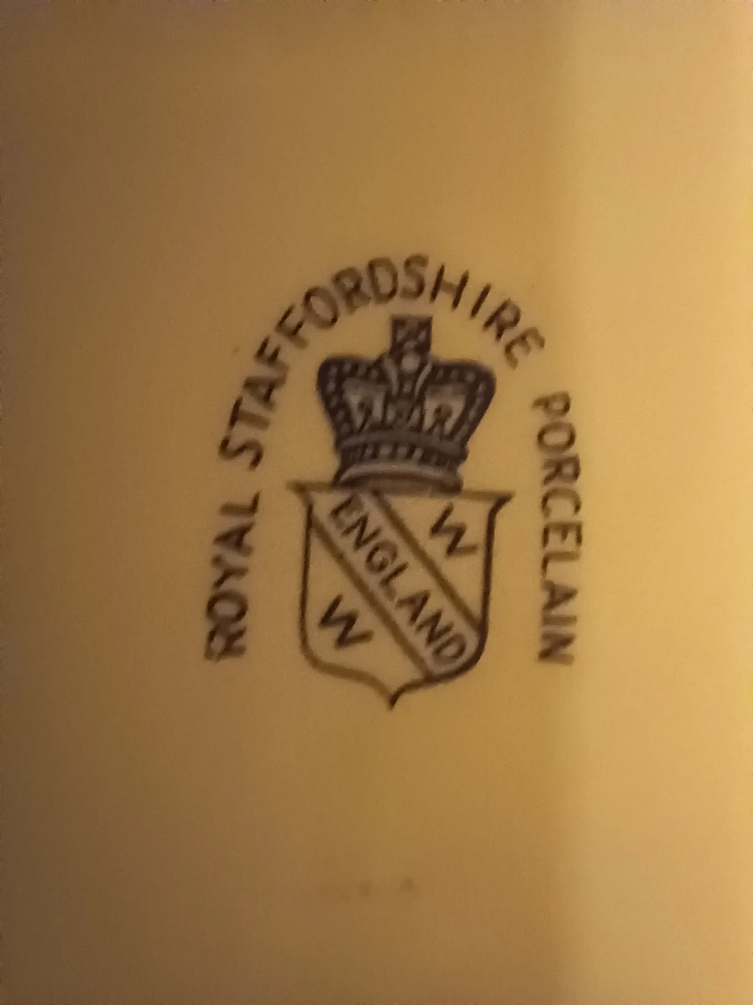 Royal Staffordshire Porcelain Serving Dish - photo 3