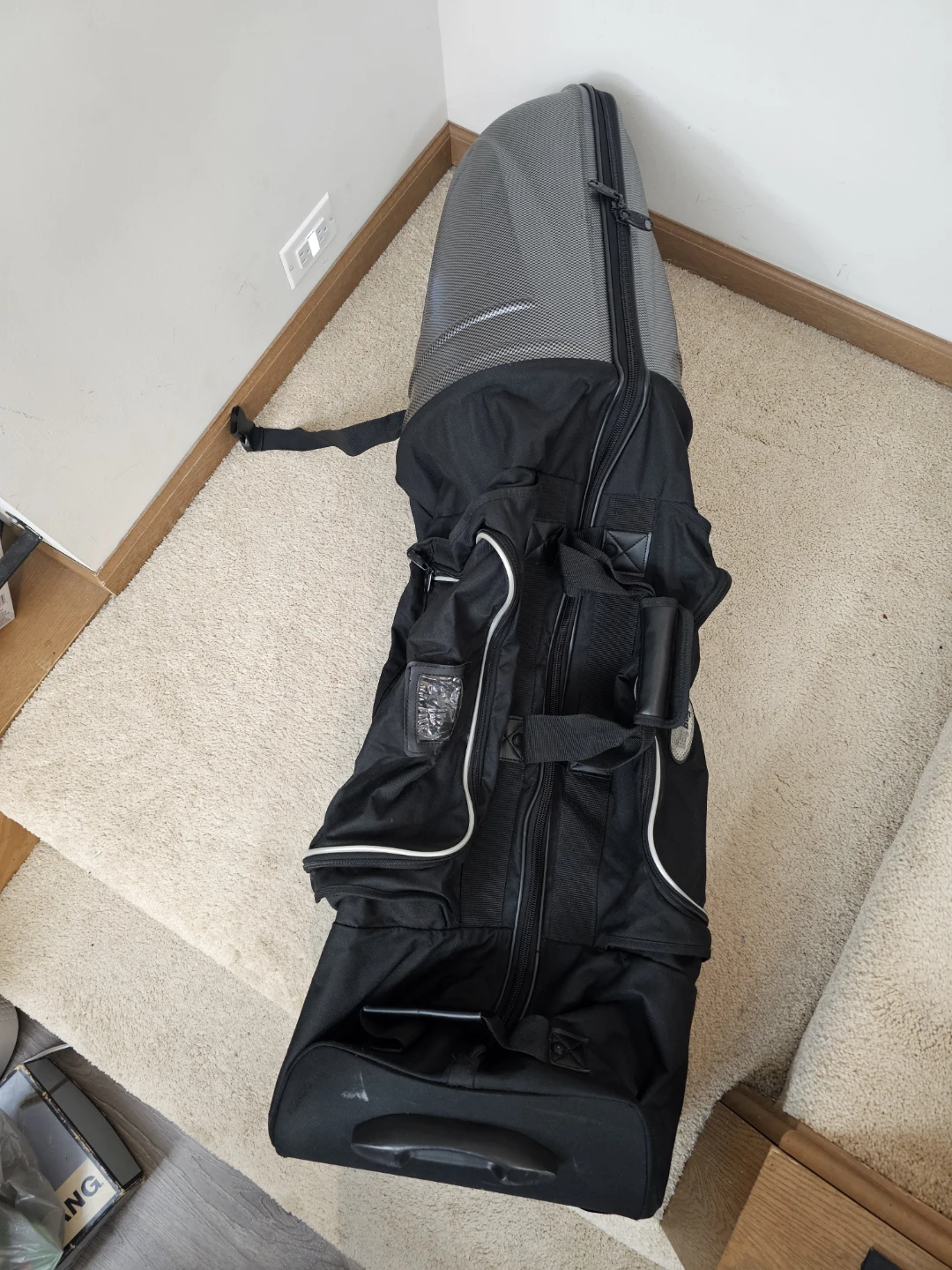 BagBoy T-10 Combination Hardtop/Soft Sided Golf Travel Bag - photo 5