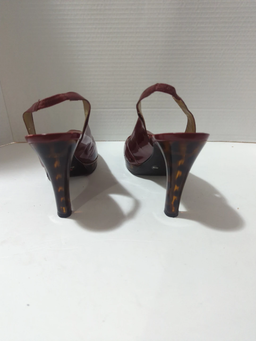 Jessica Simpson Red Patent Slingback Heels Peep Toe Pumps - photo 4