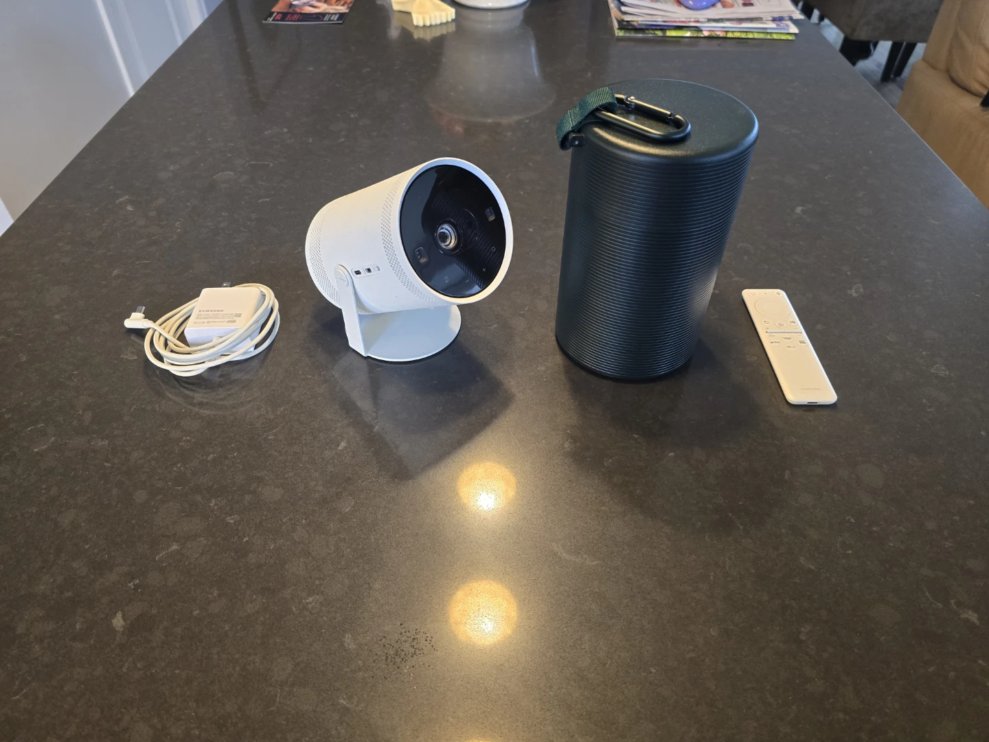 Samsung Freestyle Portable Projector with Case and Remote - photo 2