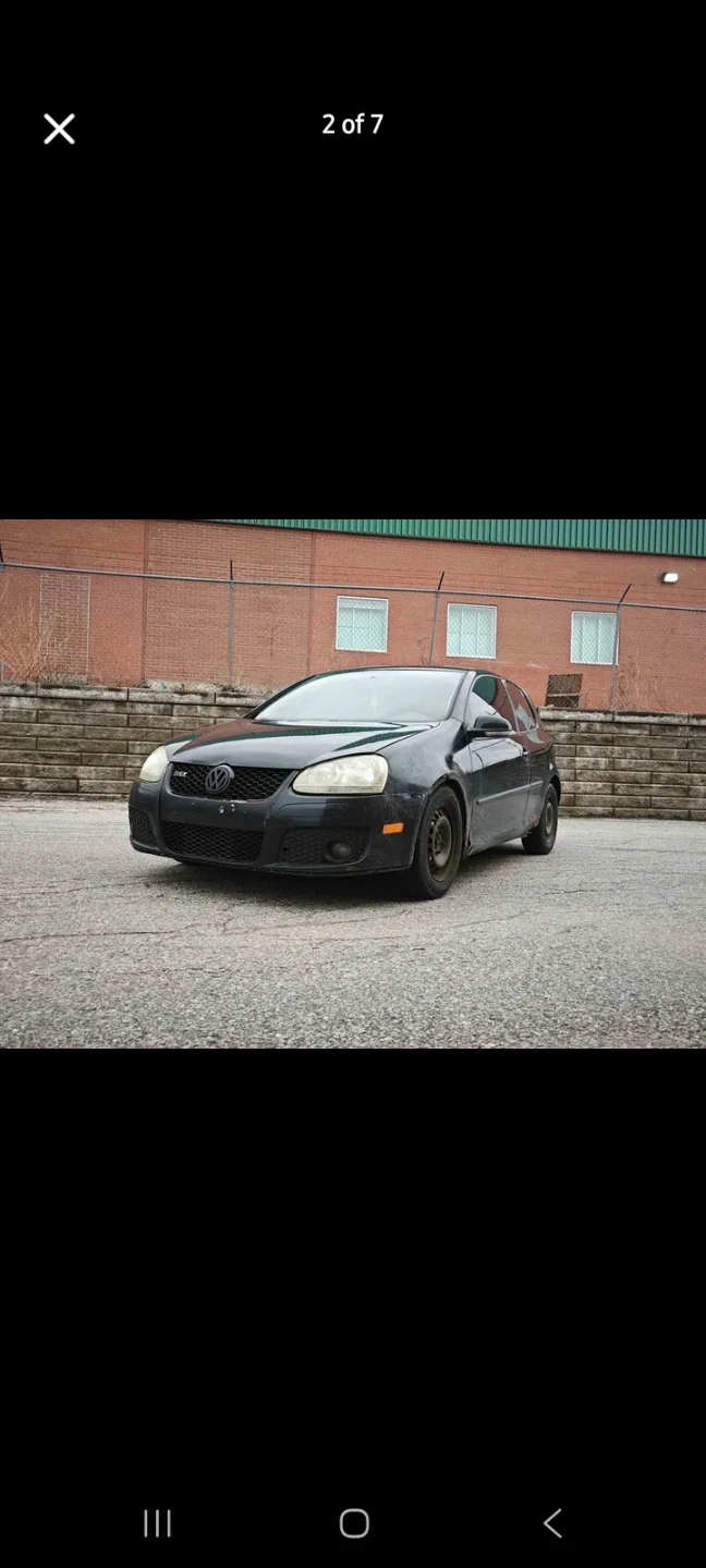 2007 Volkswagen Rabbit 2 door 5 speed - photo 2