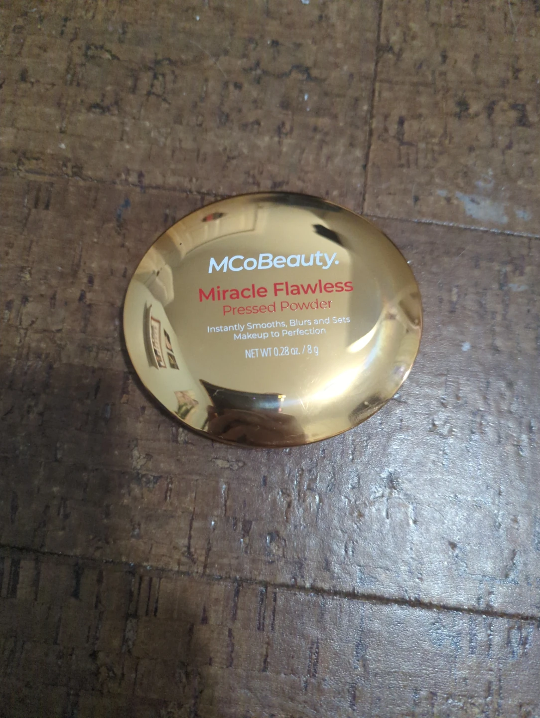 MCoBeauty Miracle Flawless Pressed Powder - 2 Natural Medium