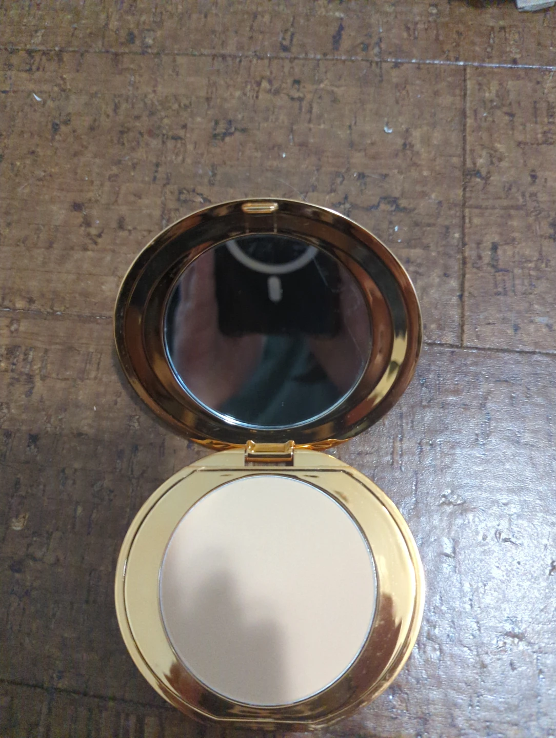 MCoBeauty Miracle Flawless Pressed Powder - 2 Natural Medium - photo 3