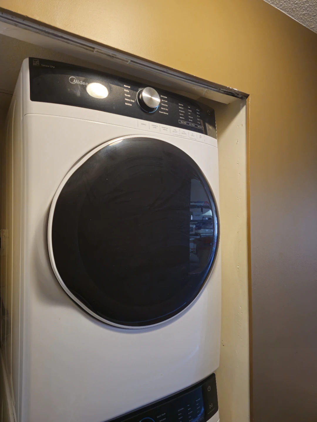 Midea Stackable Washer and Dryer Set - photo 2