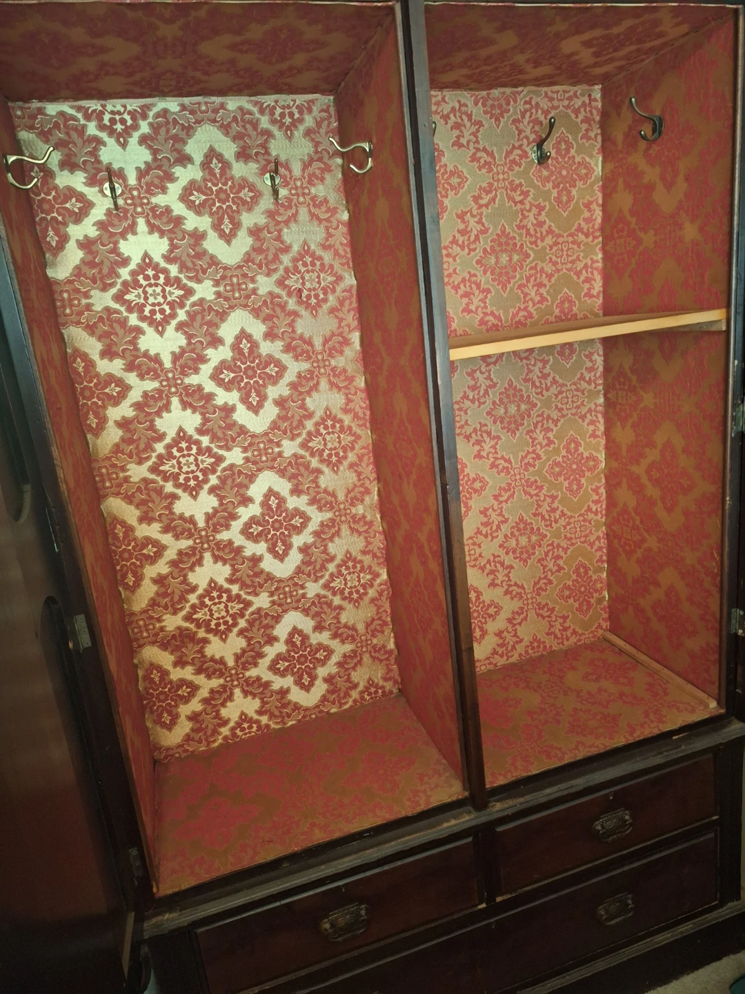Antique Wardrobe with Mirrors and Drawers - photo 2
