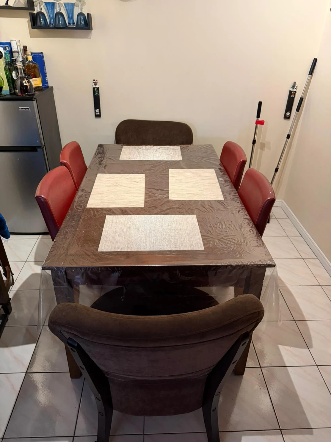 Dining Table with 6 Chairs - photo 2