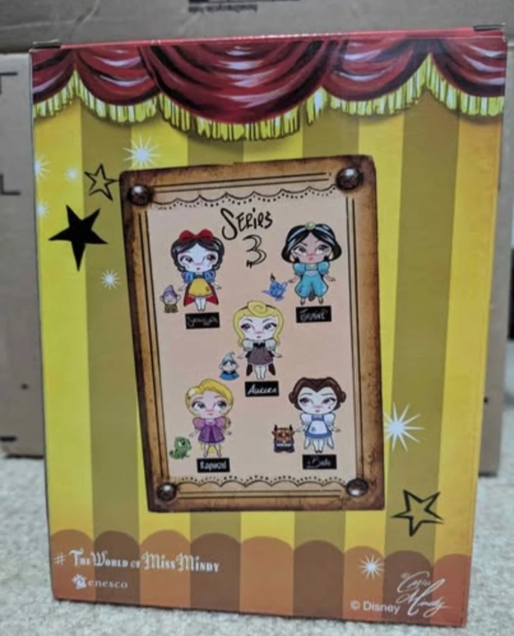 Disney Showcase Collection Miss Mindy Vinyl Jasmine Figure - photo 2