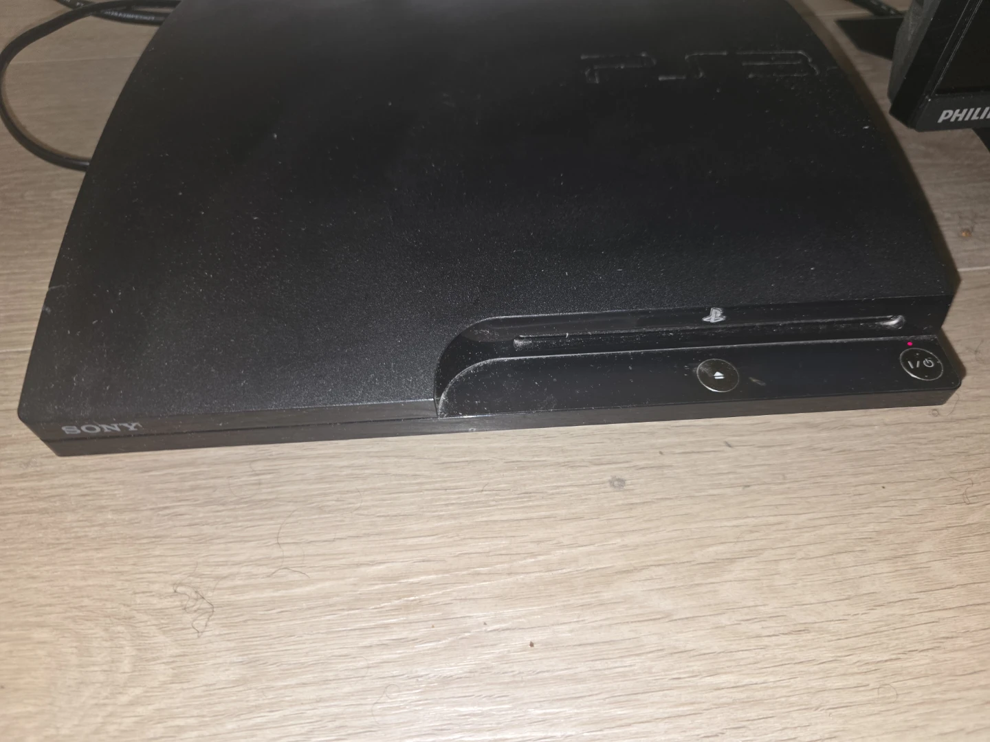 Sony PlayStation 3 Console with 3 Controllers and Games - photo 2