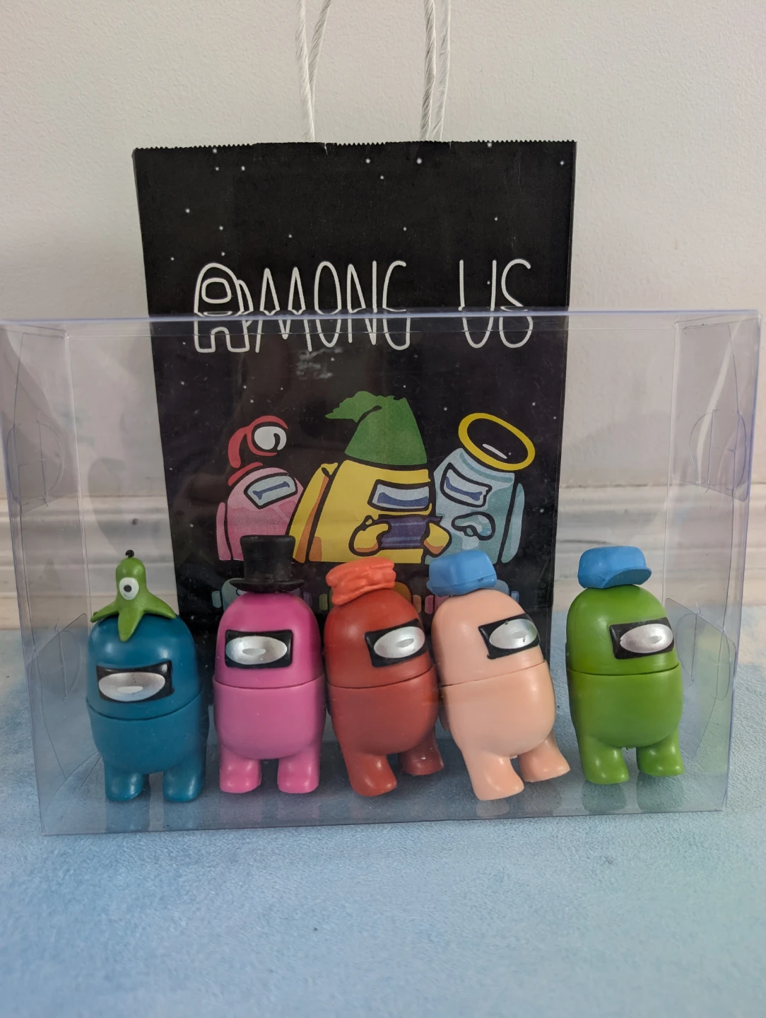 Among Us Mini Figures Set of Five - photo 2