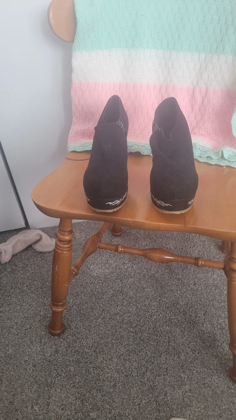 Black Wedge Ankle Boots with White Embroidery - photo 2