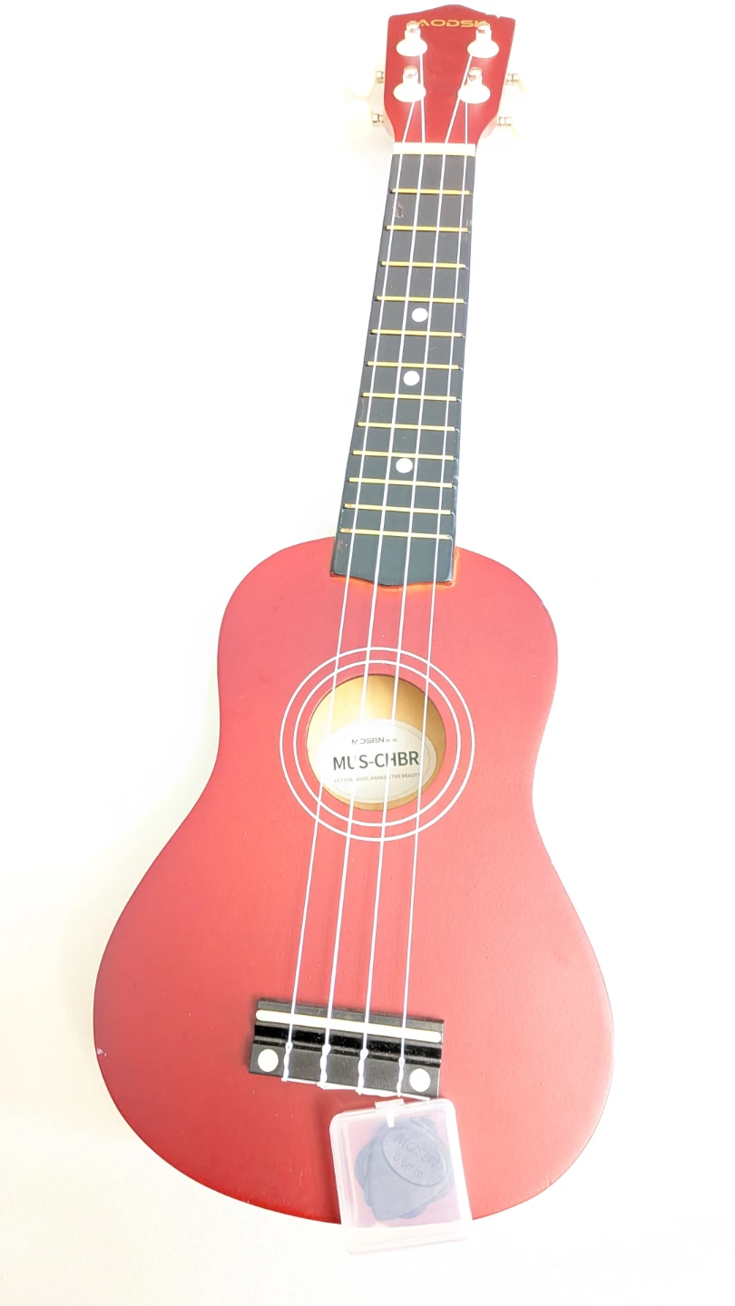 Mosen Red Ukulele with Gig Bag and Picks - photo 3