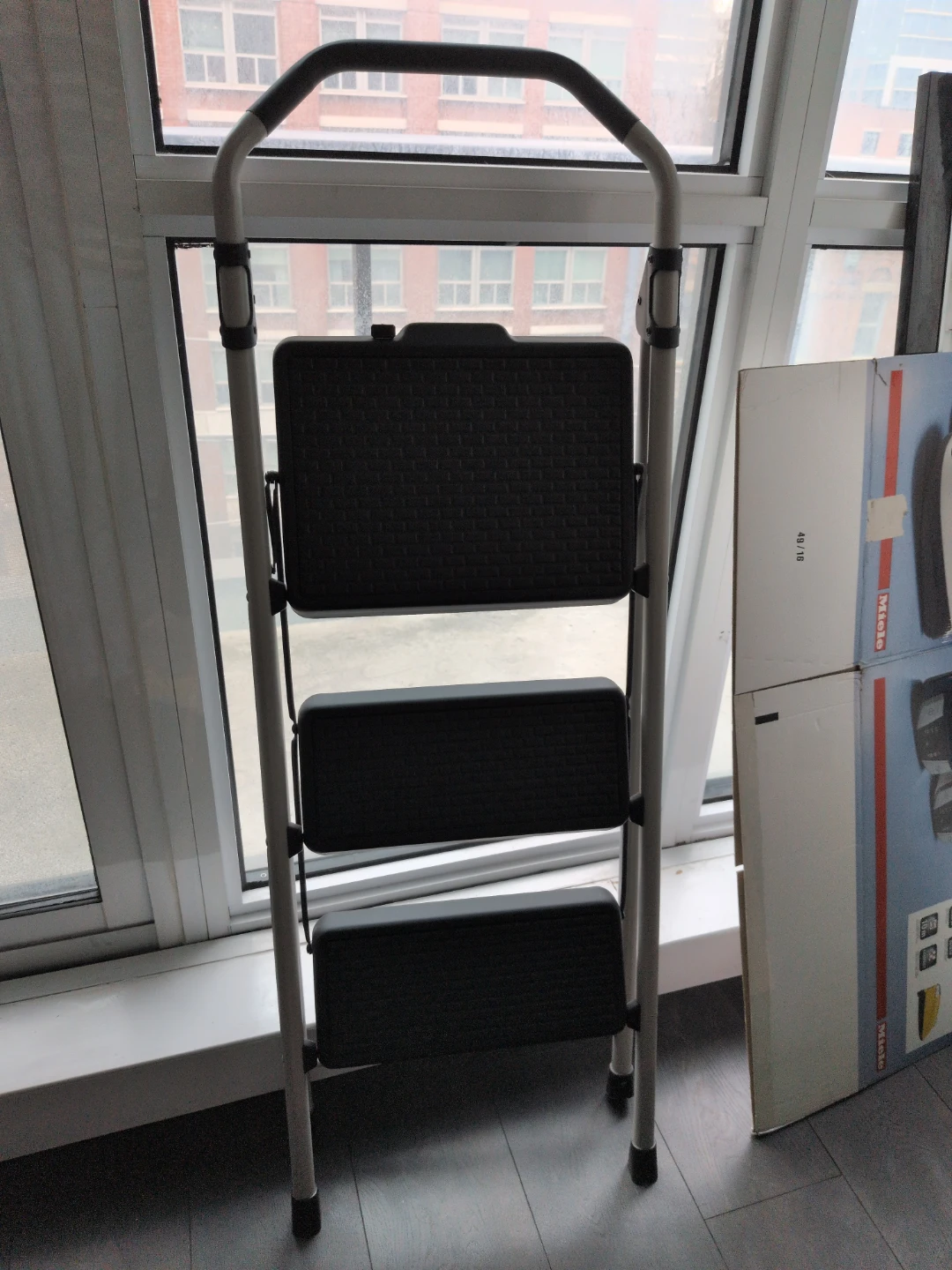 3-Step Folding Ladder【Moving sale❗】