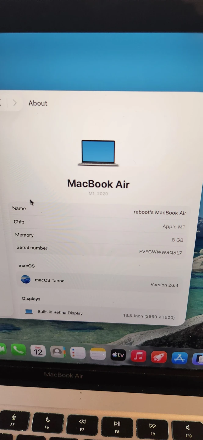 Apple MacBook Air M1 13-inch Silver - photo 3