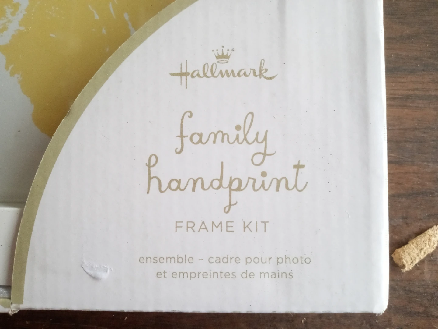 Hallmark Family Handprint Frame Kit with 3 Nontoxic Paints - photo 2