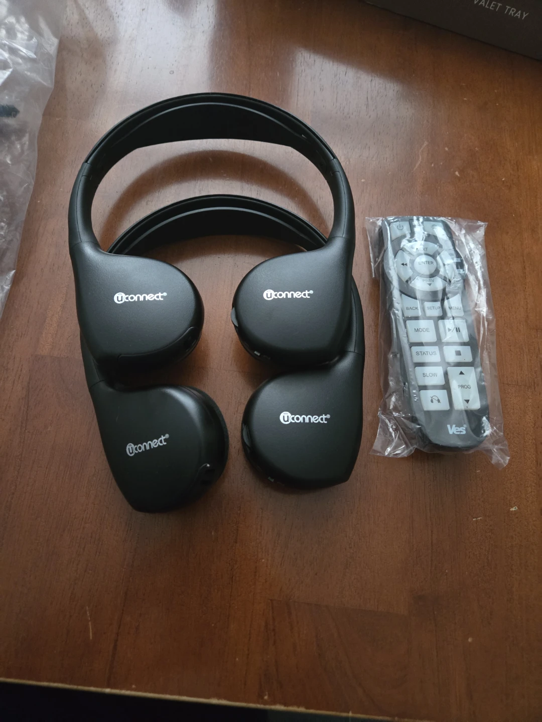 uConnect Car Audio Wireless Headphones & Remote