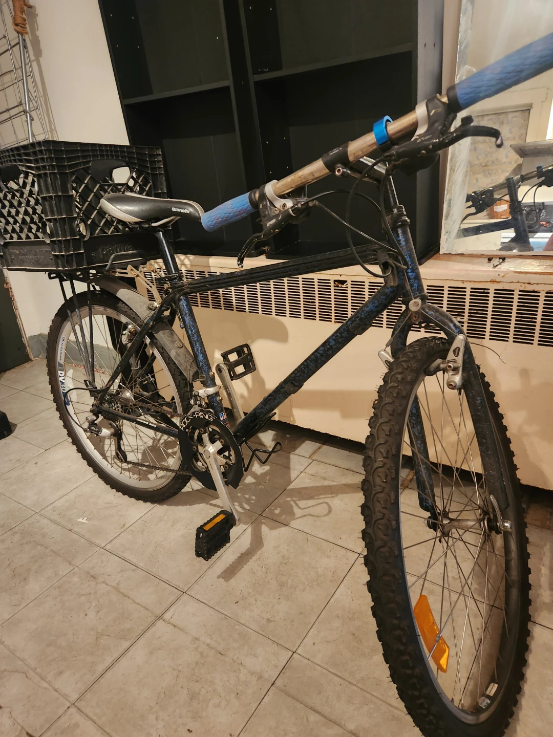 Dark Blue Mountain Bike with Milk Crate - photo 2