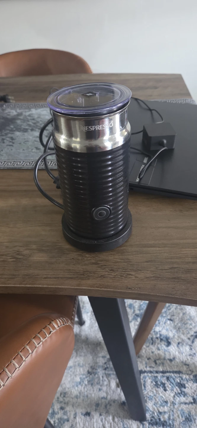 Nespresso Essenza Mini Coffee Machine & Aeroccino Milk Frother - photo 5