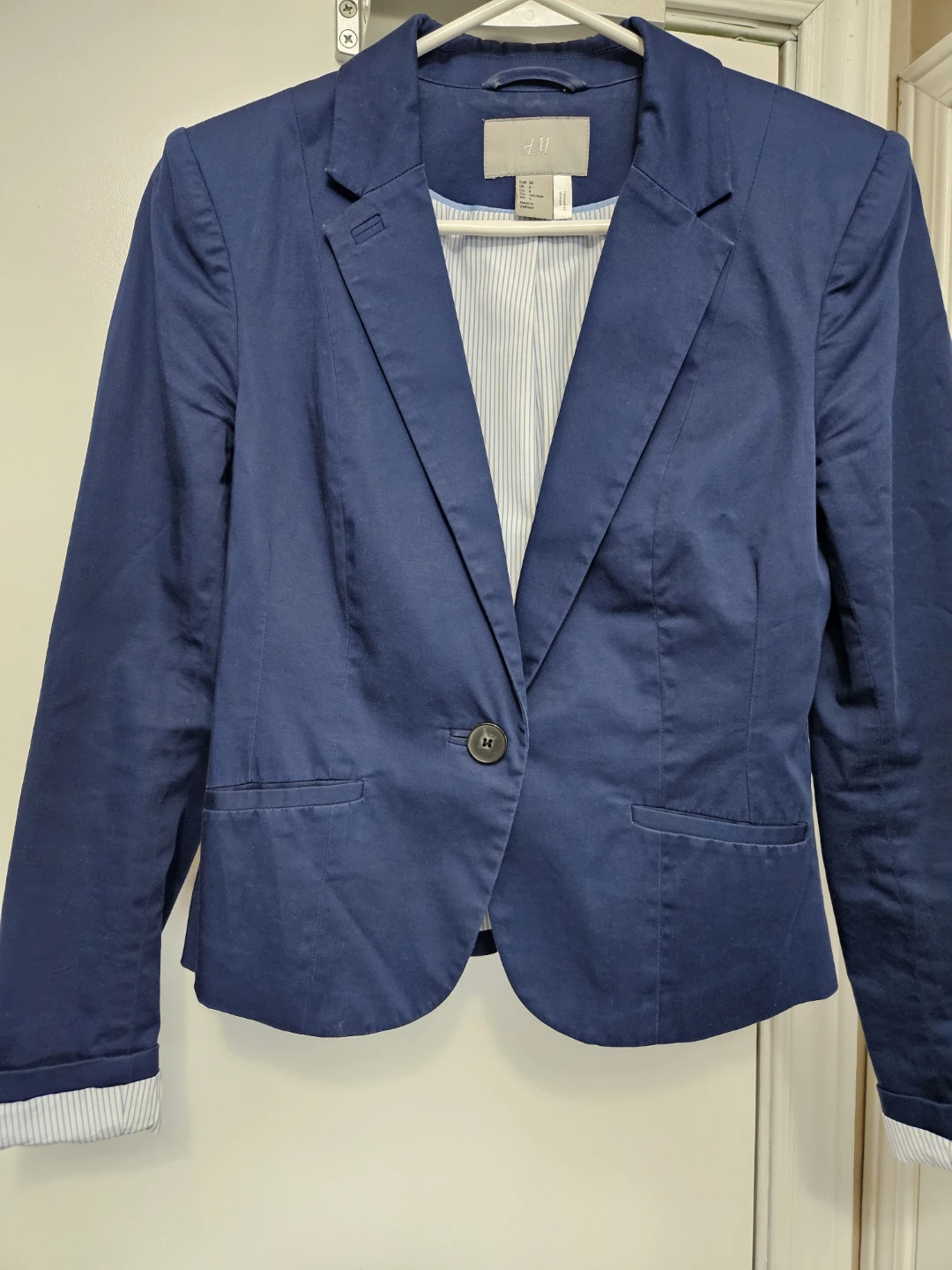 H&M Navy Blue Blazer Size 6
