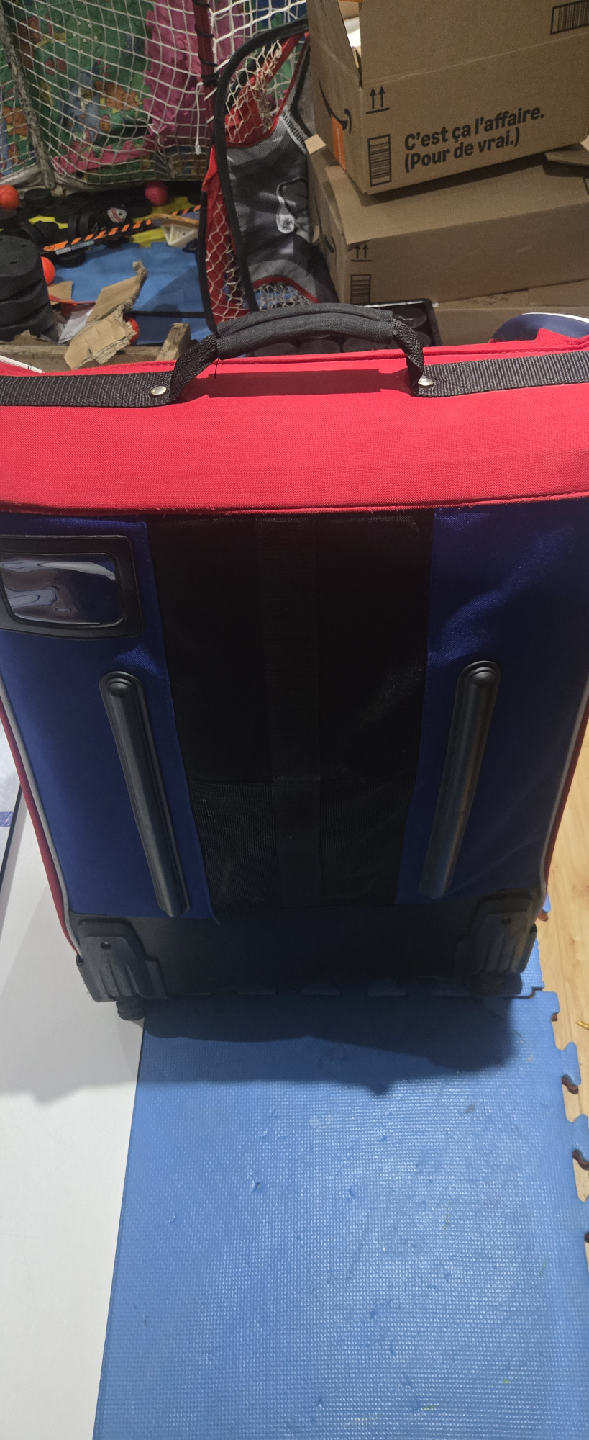 GRIT Hockey Player's Wheeled Equipment Bag - photo 3