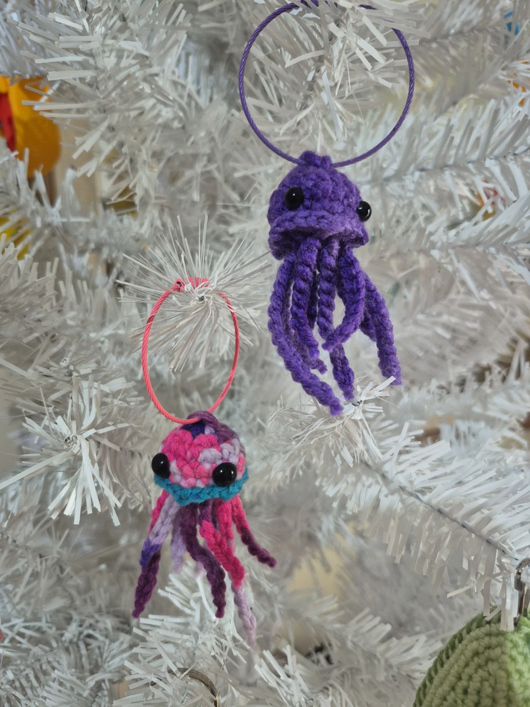 Crocheted Jellyfish Ornament - Pink & Purple - photo 2