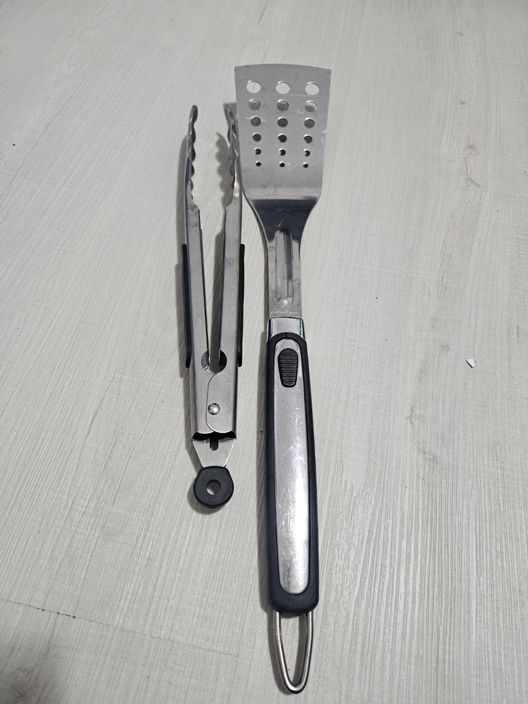 BBQ Tongs and Spatula Set - photo 2