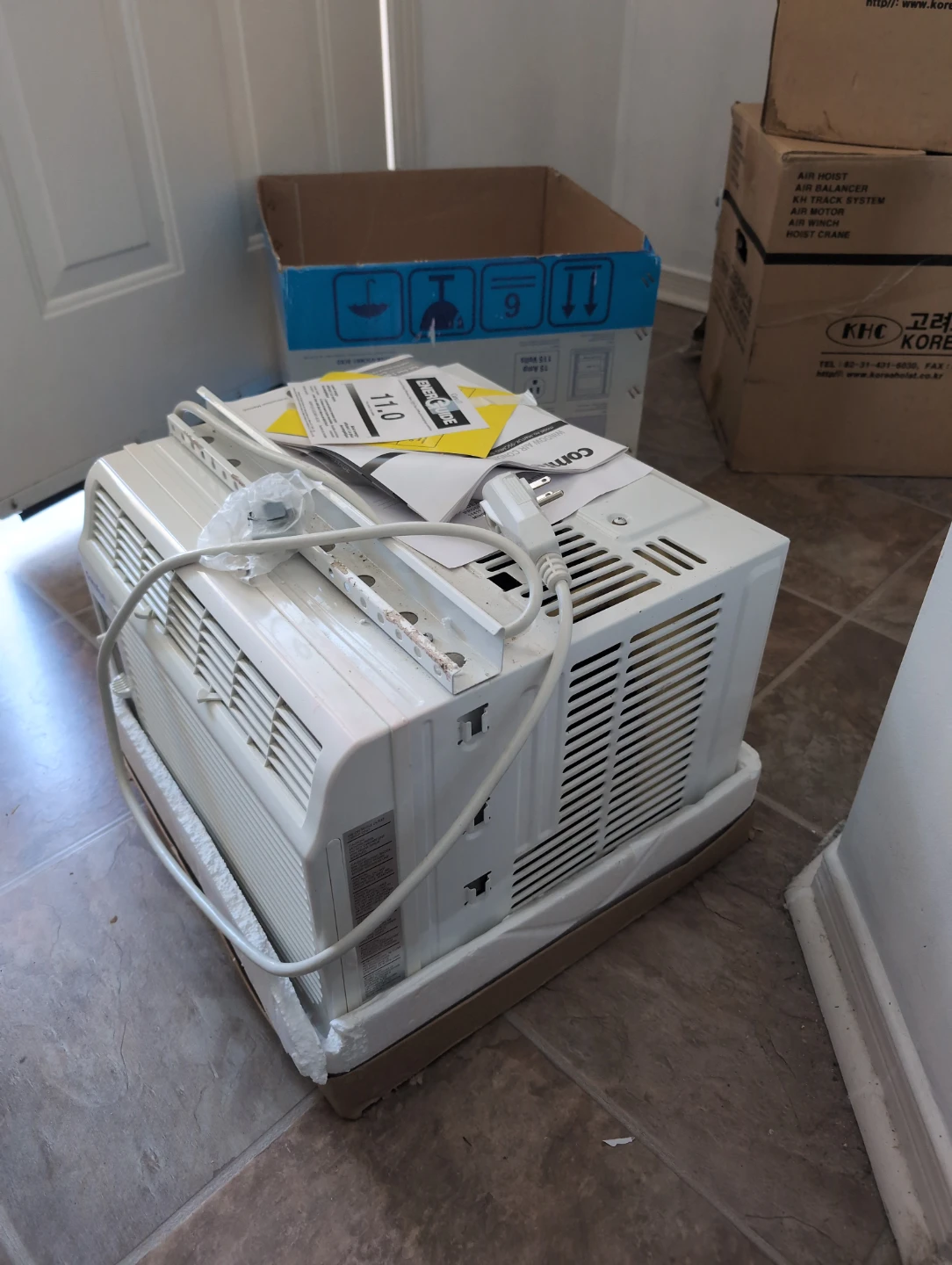 Comfee 5,000 BTU Window Air Conditioner - photo 2