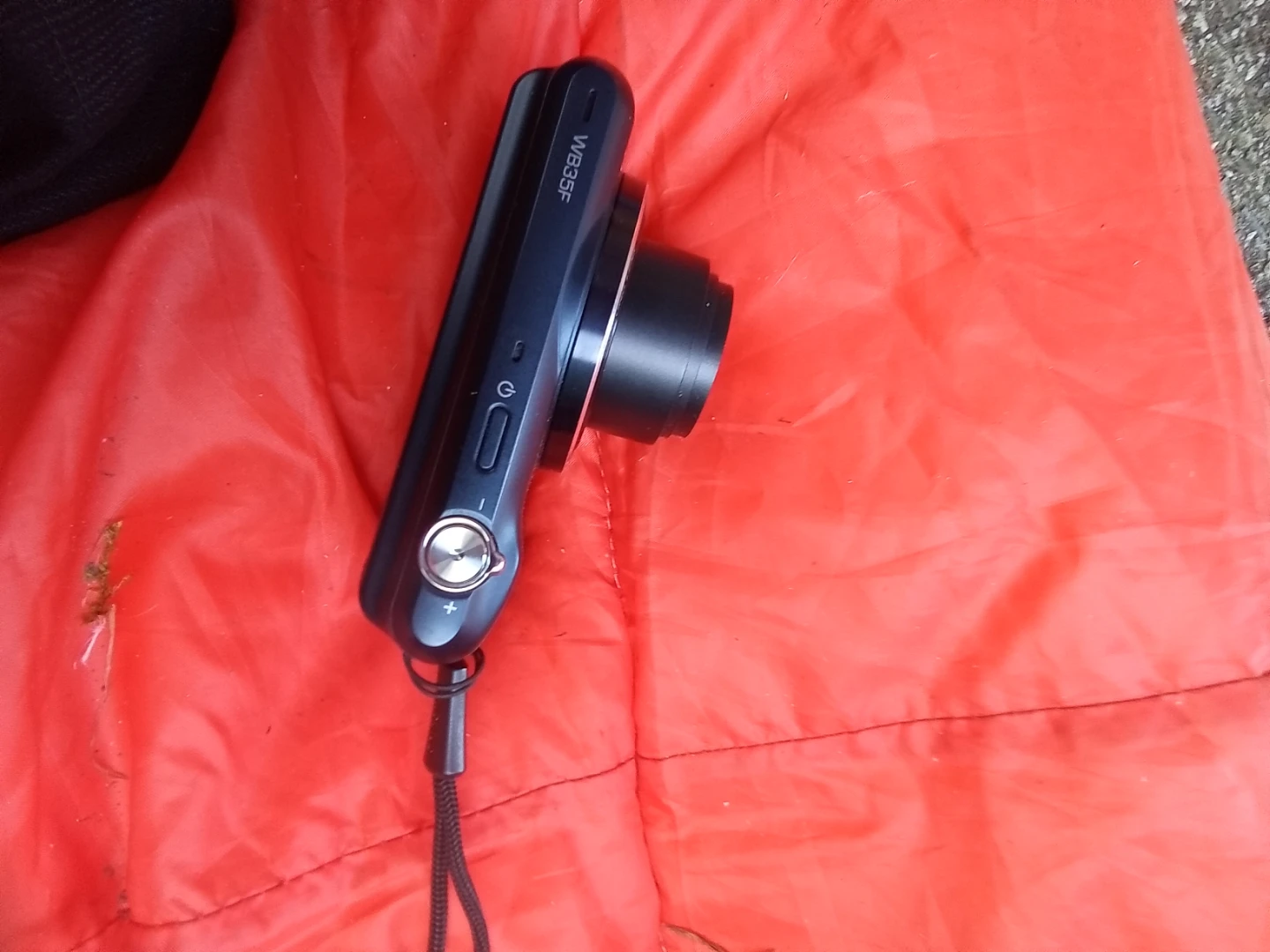 Samsung WB35F Digital Camera - photo 4