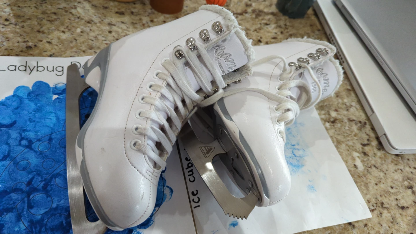 Jackson "Cameo" 1500 Figure Skates size 3 - photo 4
