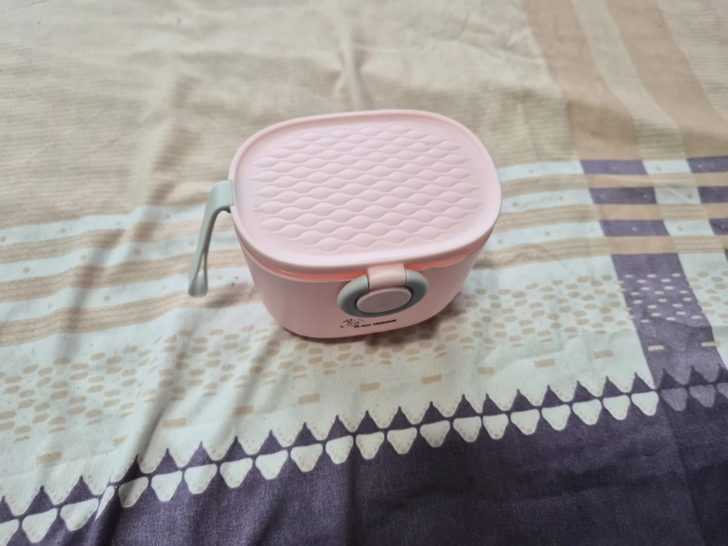 Baby Formula Dispenser (Pink – R for Rabbit) - photo 3
