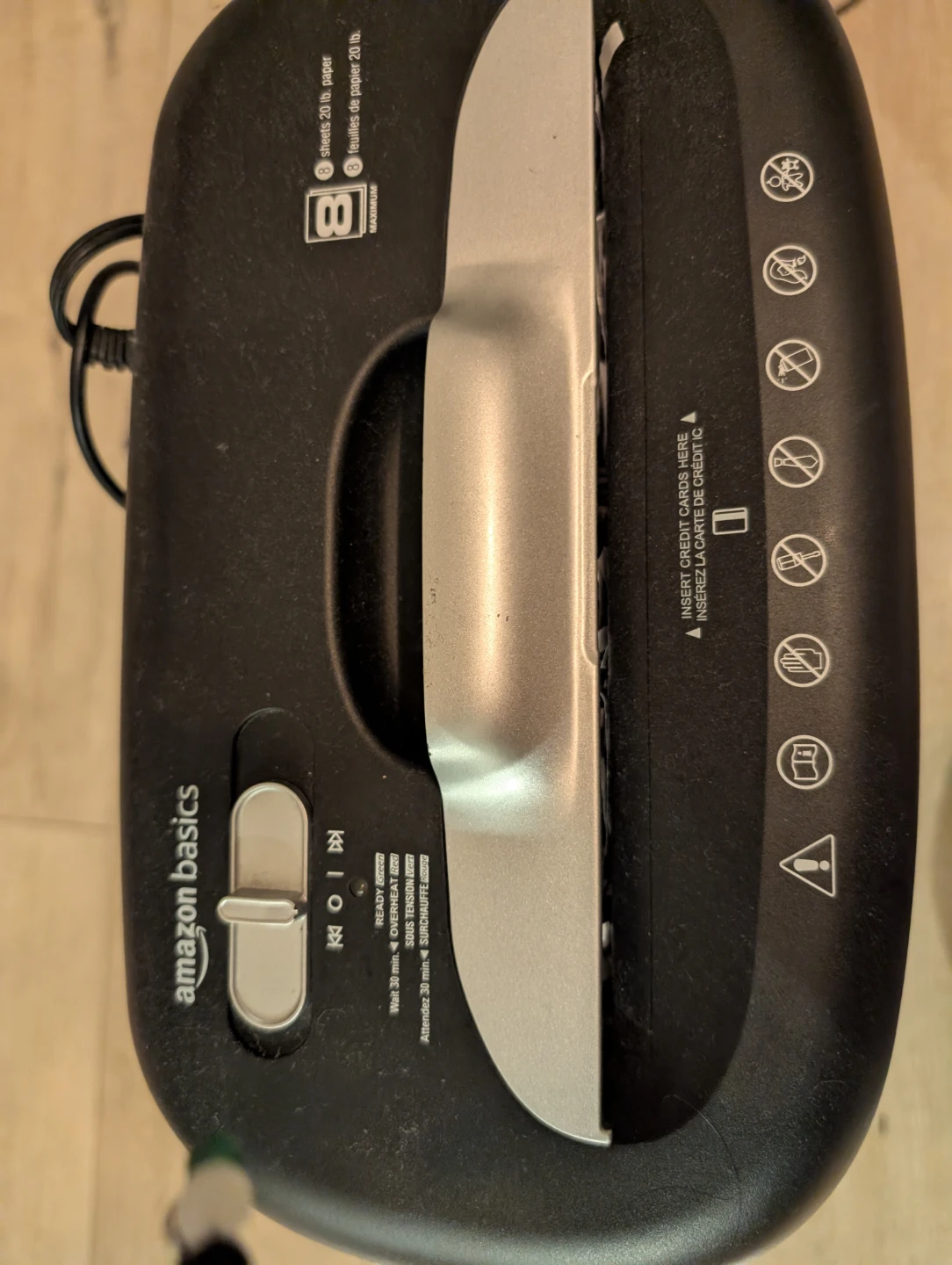 Amazon Basics 8-Sheet Cross-Cut Shredder - photo 3