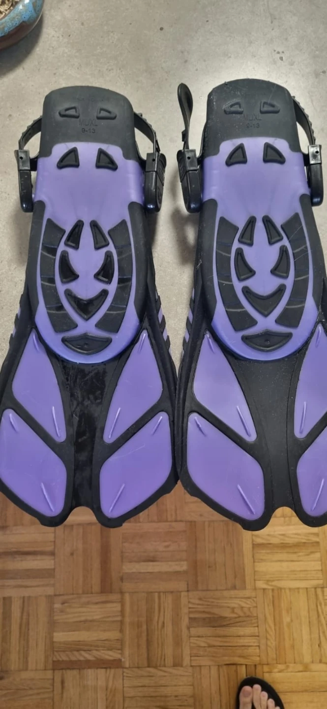 Purple and Black Adult Snorkel Fins with Bag - photo 2