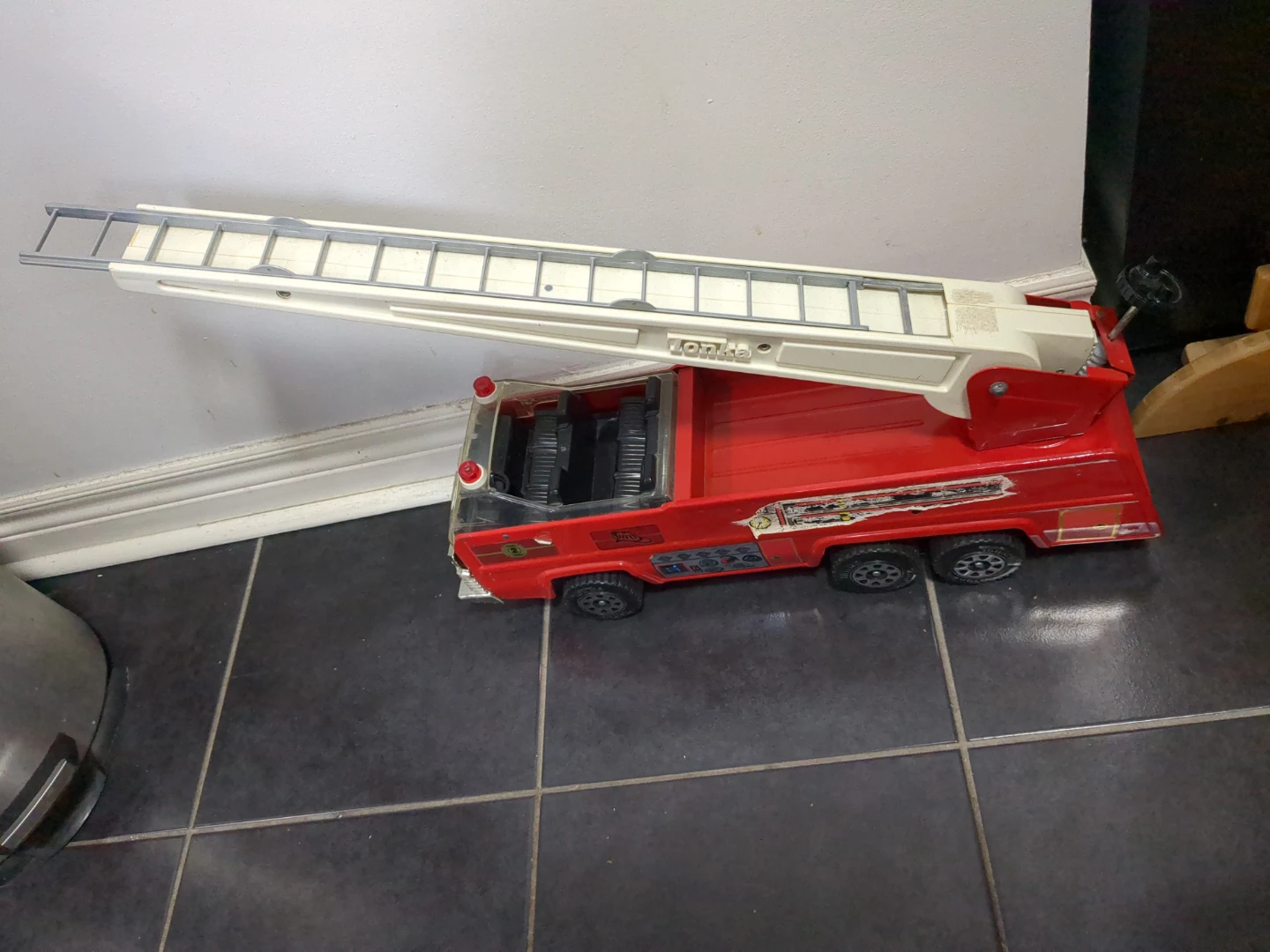 Tonka Fire Truck Ladder Toy - photo 2