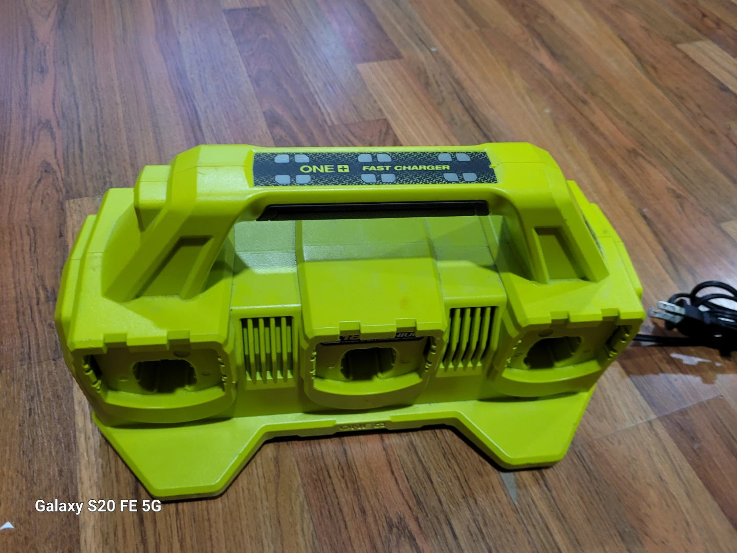 Ryobi ONE+ Fast Charger