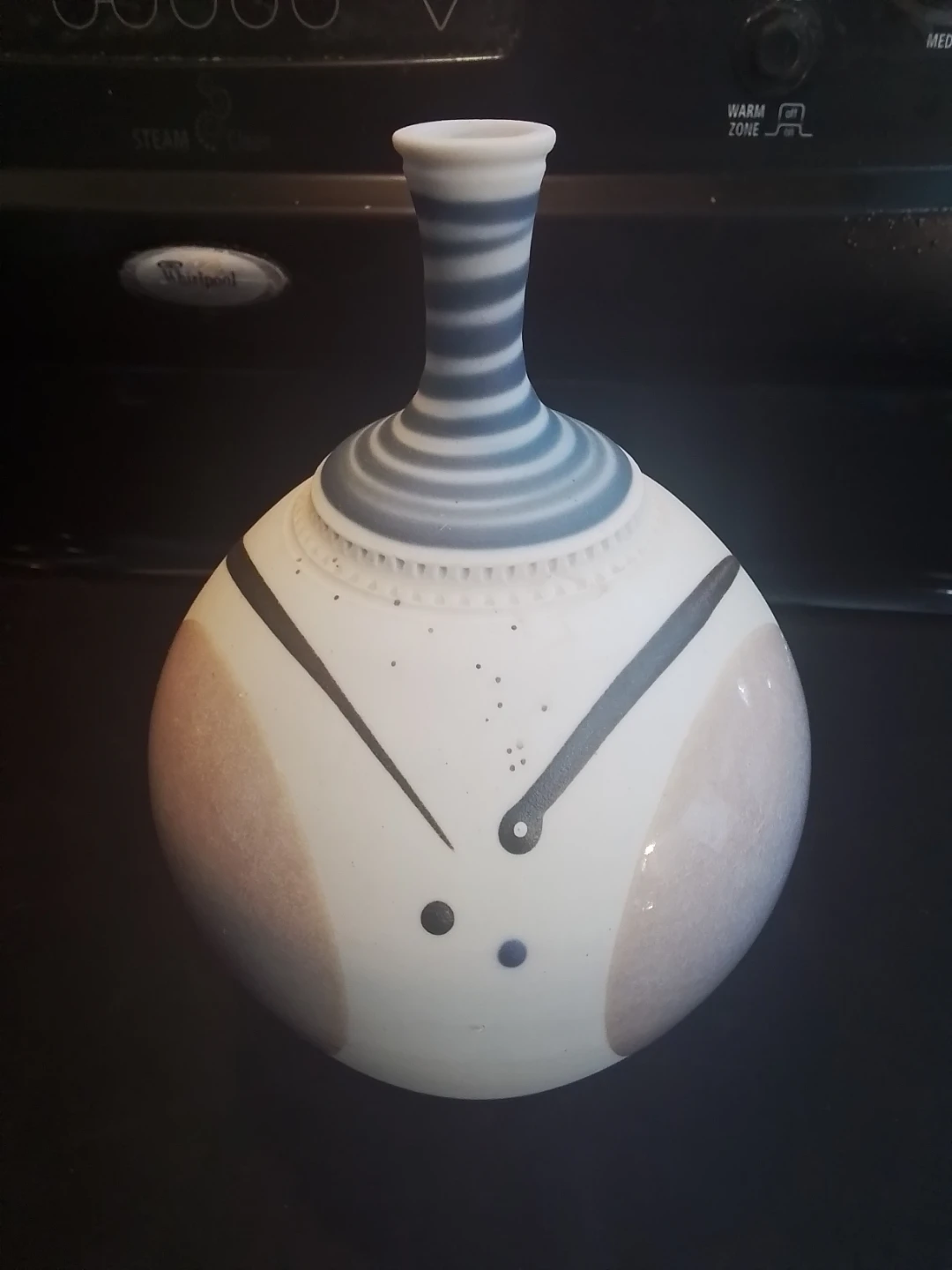 Post Modern Gordon and Jane Martz Art Pottery Vase Signed 5x8" - photo 2
