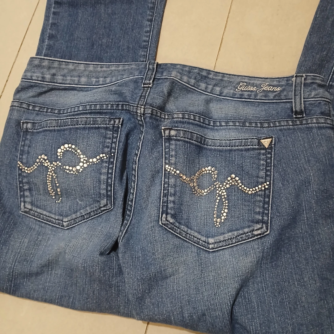 Guess Jeans Low-rise Bootcut - photo 2