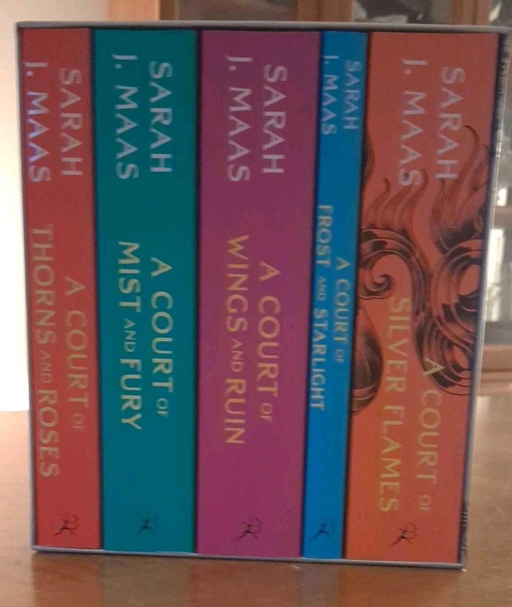 A Court of Thorns and Roses (Sarah J. Maas) - Full Set, Like New
