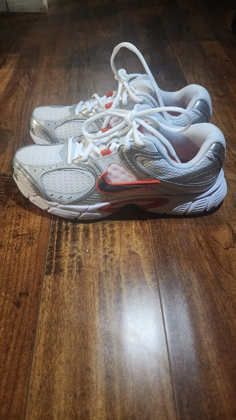 Nike Women's Running Shoes White/Silver/Orange Size 7