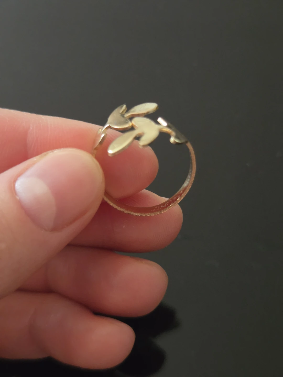 Gold-tone Leaf Ring - photo 2