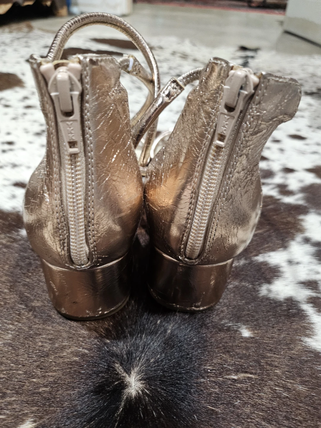 BCBGirls Rose Gold Strappy Heeled Sandals - Size 8.5 - photo 3
