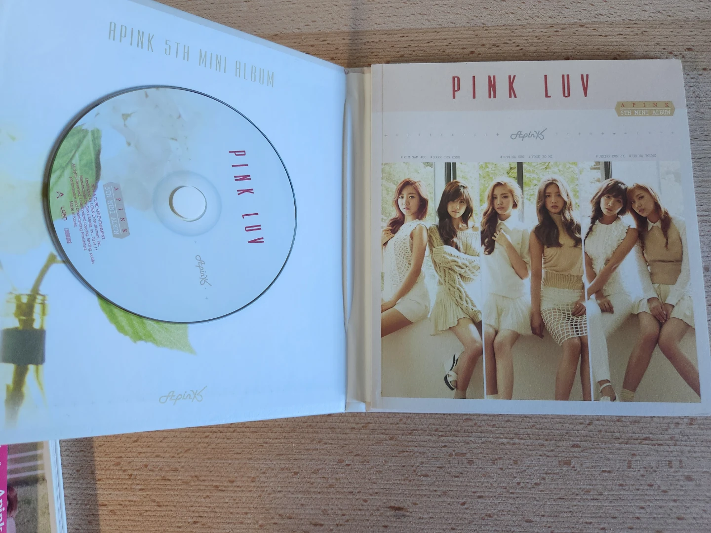 APINK 5th Mini Album Pink Luv CD and photobook