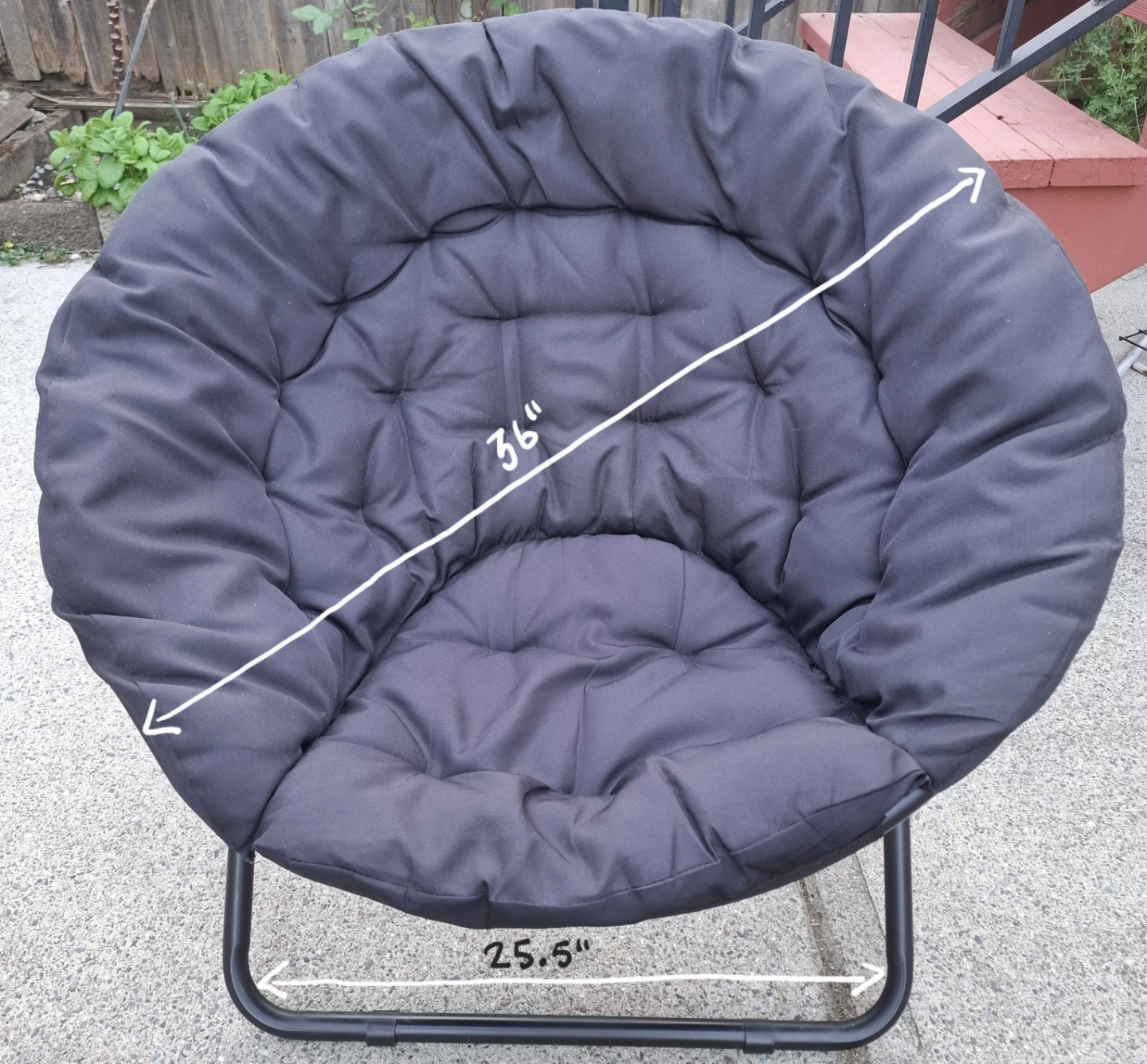 Black Moon/Saucer Chair