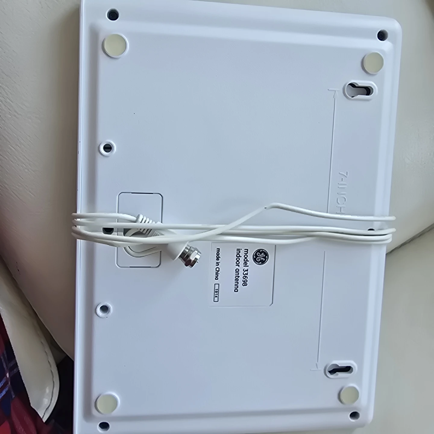 GE Indoor Antenna Model 33698